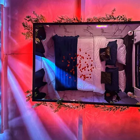 Sauvage-love Room****, Centre-historique Appartamento Avignone